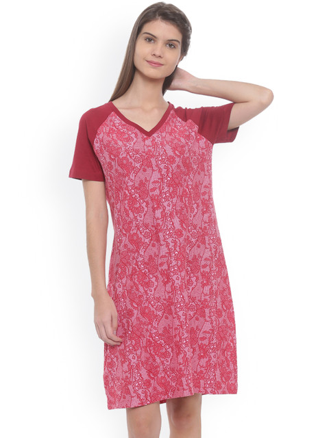 

Mystere Paris Red Printed Nightdress