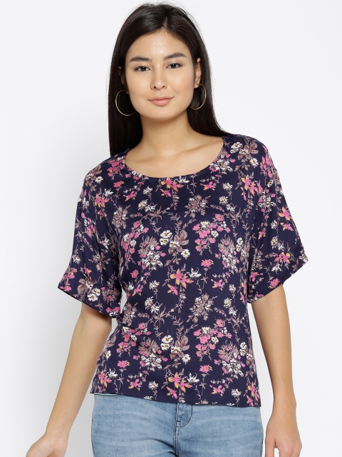 

Monte Carlo Women Navy Printed Top, Navy blue