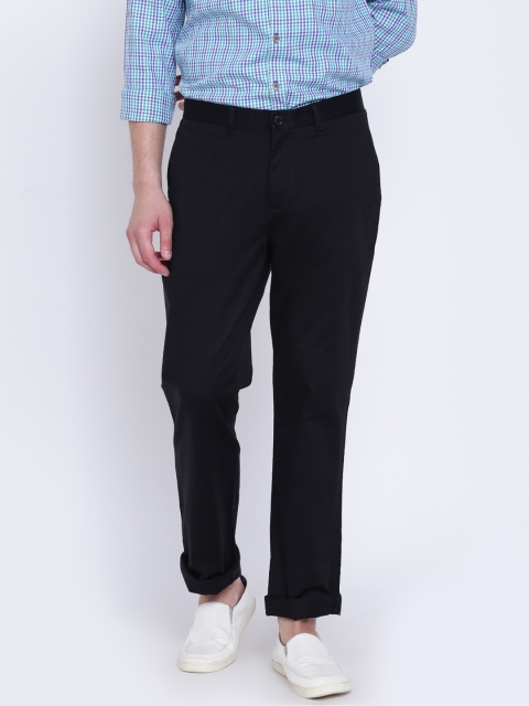 

Blackberrys Men Black Regular Fit Solid Trousers