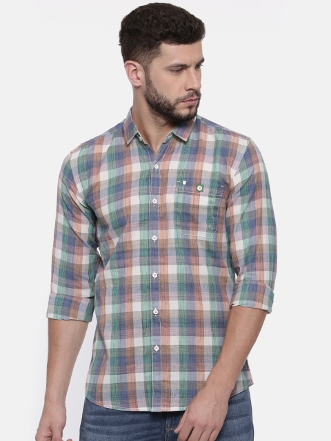 

Wrangler Men Blue & Green Slim Fit Checked Casual Shirt