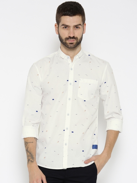 

Wrangler Men White Slim Fit Printed Casual Shirt