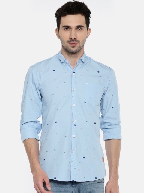 

Wrangler Men Blue Slim Fit Printed Casual Shirt