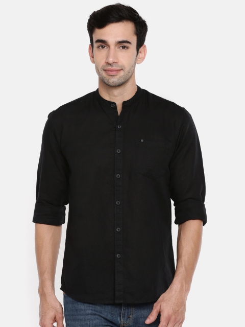 

Wrangler Men Black Slim Fit Solid Casual Shirt