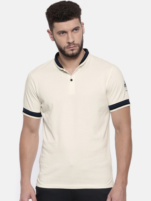 

Wrangler Men Off-White Solid Mandarin Collar T-shirt