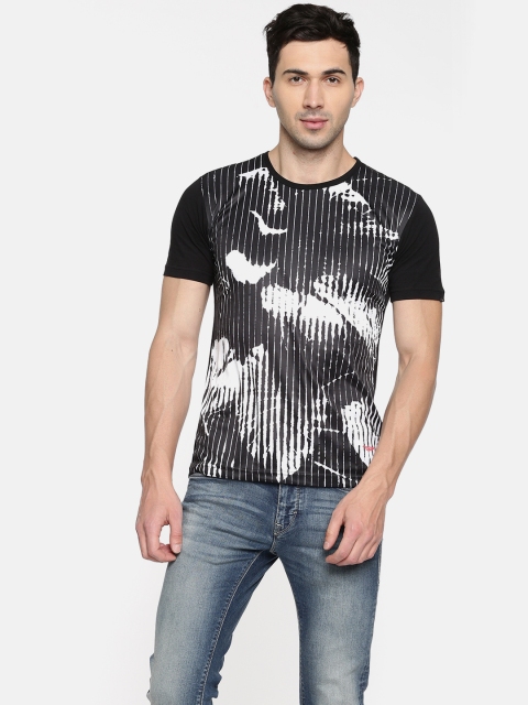 

Flying Machine Men Black Printed Round Neck T-shirt