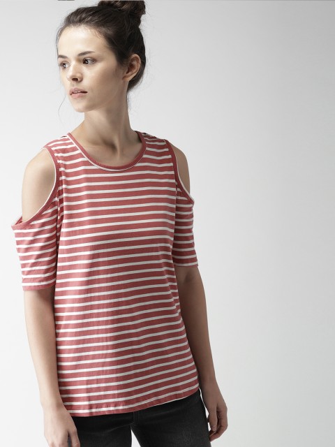 

Mast & Harbour Women Pink Striped Top