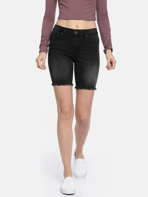 

Vero Moda Women Black Washed Slim Fit Denim Shorts