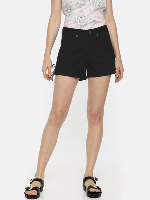 

Vero Moda Women Black Solid Denim Shorts