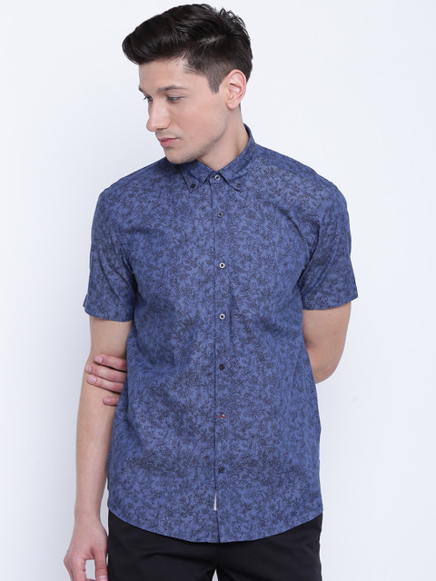 

Blackberrys Men Blue Slim Fit Printed Chambray Shirt