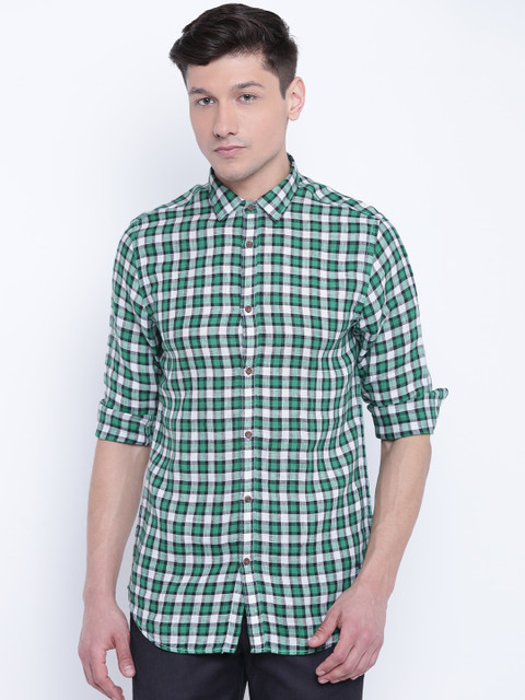 

Blackberrys Men Green & Off-White Checked Linen Casual Shirt