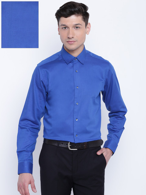 

Blackberrys Men Blue Slim Fit Solid Formal Shirt