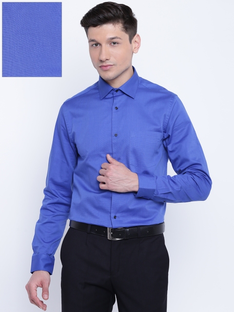 

Blackberrys Men Blue Slim Fit Solid Formal Shirt