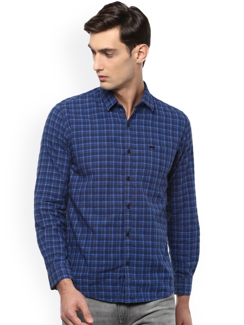 

Peter England Casuals Men Blue Slim Fit Checked Casual Shirt