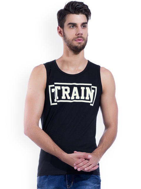 

Maniac Men Black Printed Round Neck Slim Fit T-shirt