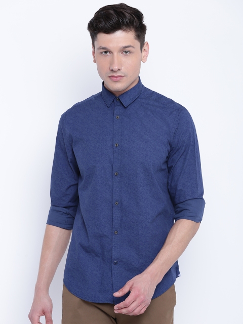 

Blackberrys Men Blue Slim Fit Printed Casual Shirt