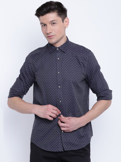 

Blackberrys Men Charcoal Grey Slim Fit Printed Casual Shirt