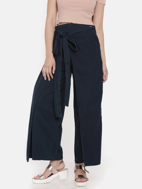 

Vero Moda Women Blue Loose Fit Solid Bootcut Trousers