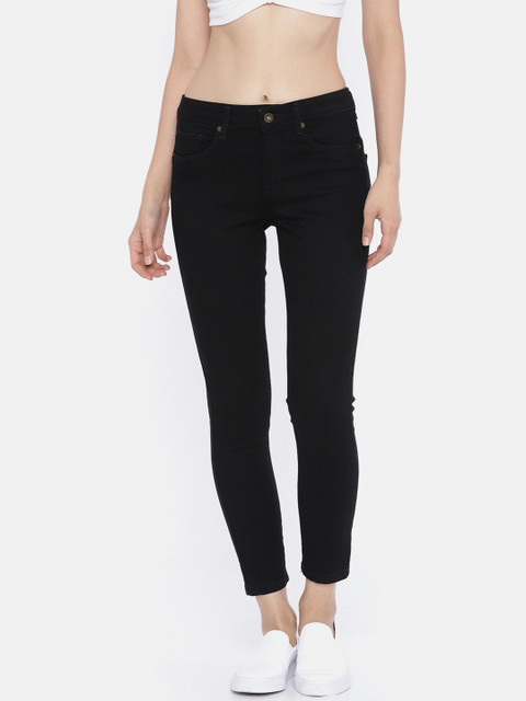 

Vero Moda Women Black Regular Fit Mid-Rise Clean Look Stretchable Jeans