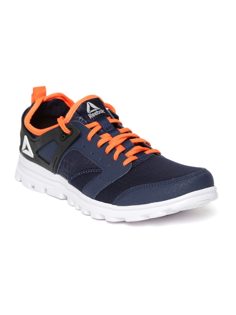 

Reebok Men Navy Amaze Run 2.0 Running Shoes, Navy blue