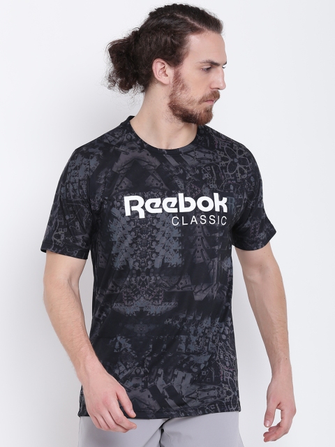 

Reebok Classic Men Black & Grey Graphic Pack Q2 Printed T-shirt