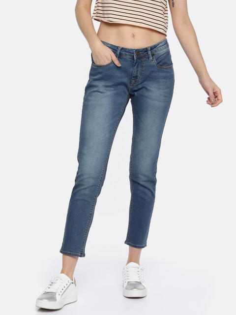 

HERE&NOW Women Blue Skinny Fit Mid-Rise Clean Look Stretchable Cropped Jeans