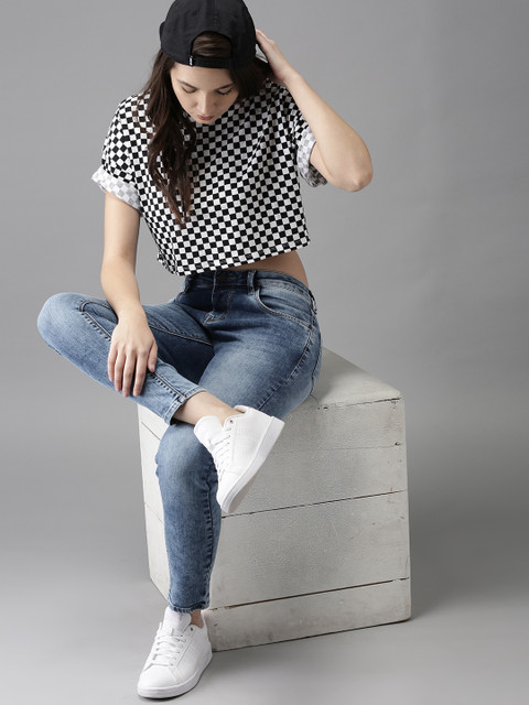 

HERE&NOW Women Blue Skinny Fit Mid-Rise Cropped Clean Look Stretchable Jeans