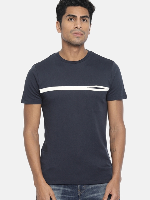 

SELECTED Men Navy Blue Solid Round Neck T-shirt