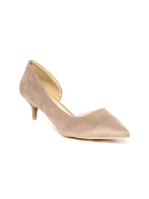 

Van Heusen Women Beige Solid Pumps