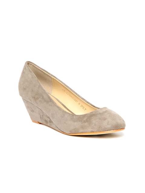 

Van Heusen Women Grey Solid Pumps