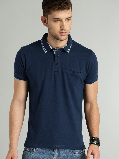 

Roadster Men Navy Blue Solid Polo T-shirt
