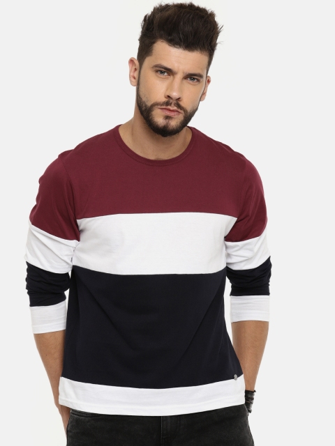 

Roadster Men Maroon & Navy Colourblocked Round Neck T-shirt