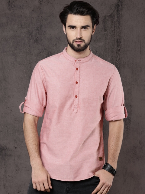 

Roadster Men Pink Regular Fit Solid Oxford Weave Casual Shirt