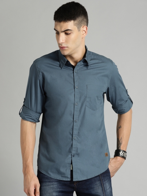 

Roadster Men Blue Regular Fit Solid Casual Shirt