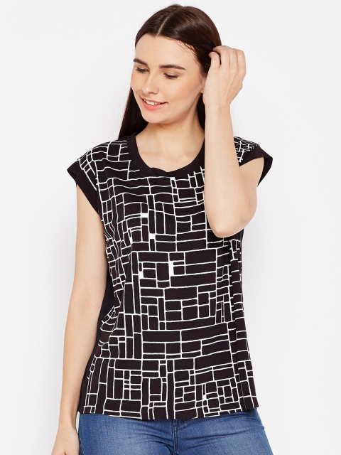 

Wrangler Women Black & White Printed Slim Fit Top
