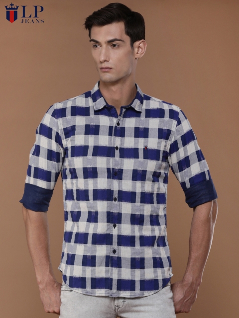 

Louis Philippe Jeans Men Blue & Off-White Slim Fit Checked Casual Shirt