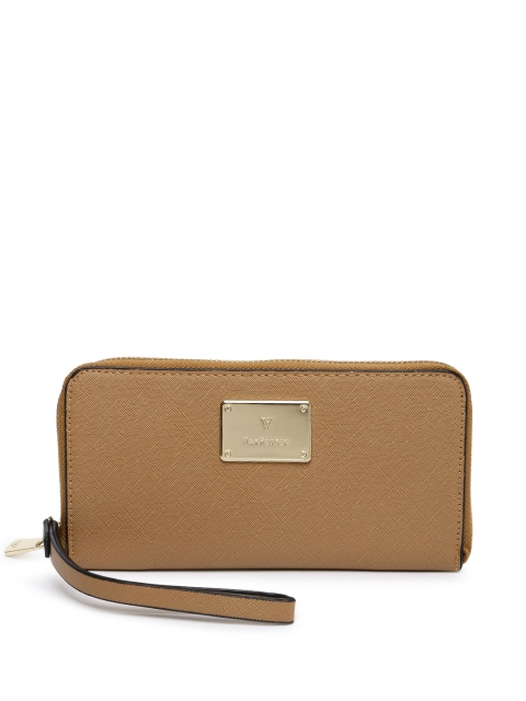 

Van Heusen Woman Brown Solid Zip Around Wallet
