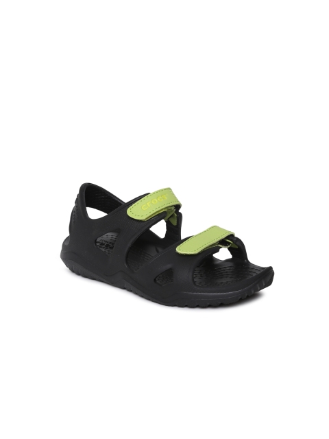 

Crocs Kids Black & Green Sports Sandals