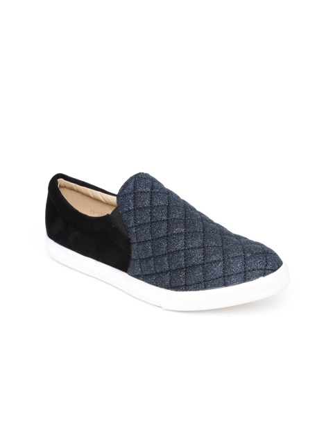 

Addons Women Navy & Black Shimmer Slip-Ons, Navy blue