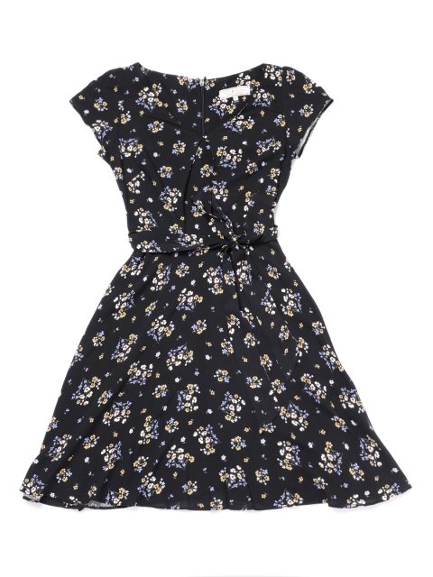 

DOROTHY PERKINS Women Black Printed Fit and Flare Dress