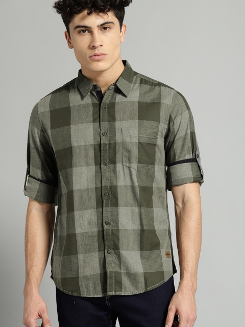 

Roadster Men Olive Green & Grey Regular Fit Checked Casual Shirt