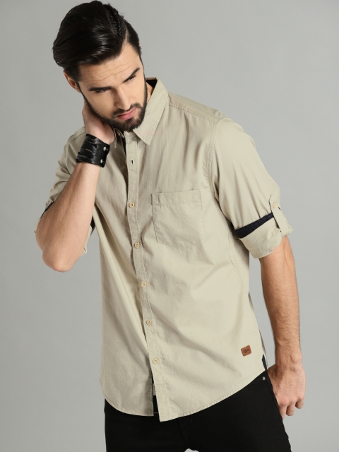 

Roadster Men Beige Regular Fit Solid Casual Shirt
