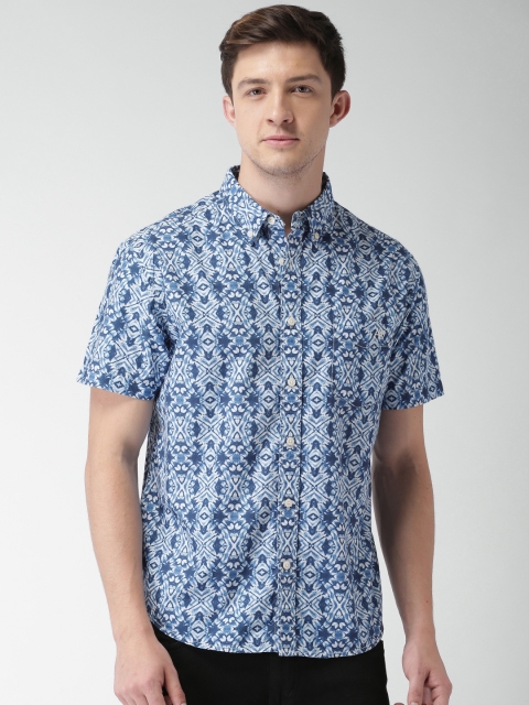 

Aeropostale Men Blue Regular Fit Printed Casual Shirt