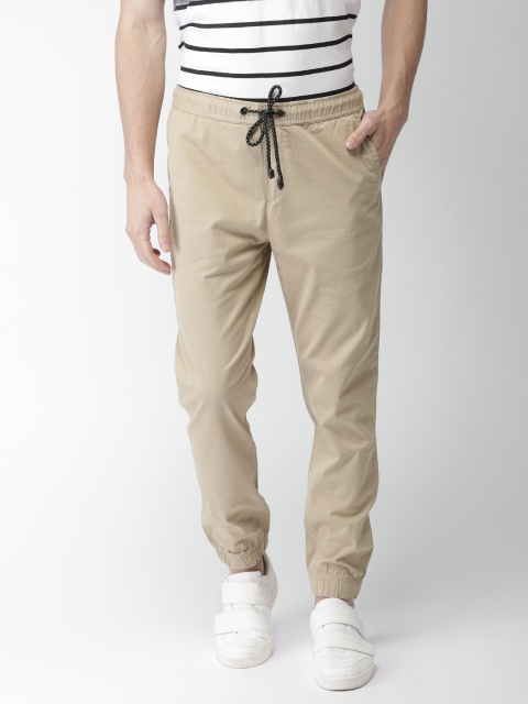 

Aeropostale Men Beige Skinny Fit Solid Joggers