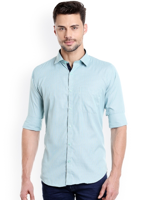 

Solemio Men Sea Green & Blue Regular Fit Checked Casual Shirt