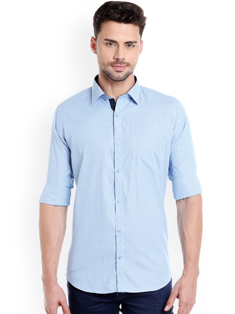 

Solemio Men Blue Regular Fit Checked Casual Shirt