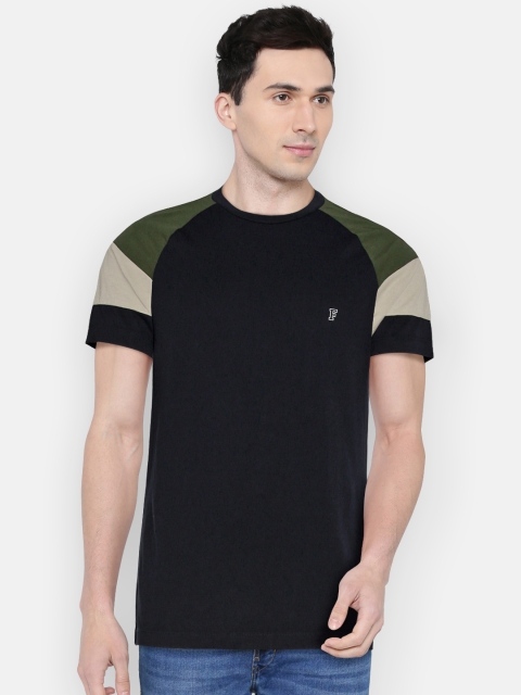 

French Connection Men Navy Solid Round Neck T-shirt, Navy blue