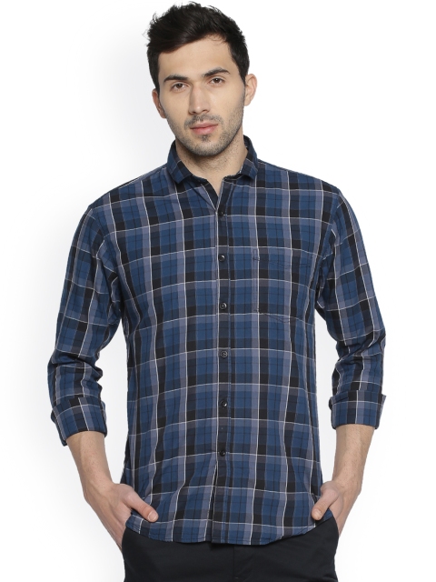 

Campus Sutra Men Navy Blue & Black Regular Fit Checked Casual Shirt