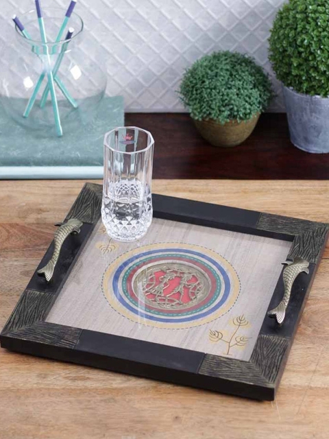 

VarEesha Beige Handcrafted Dhokra Brass Work Rectangular Wooden Tray
