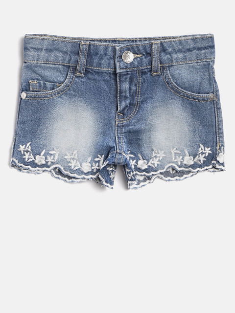 

United Colors of Benetton Girls Blue Washed Regular Fit Denim Shorts