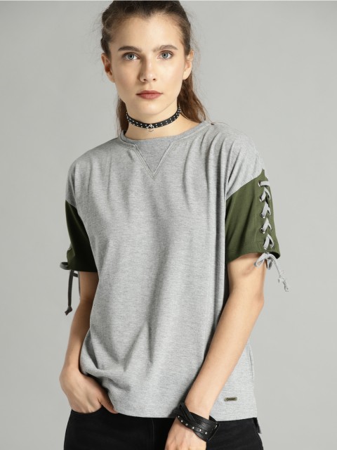 

Roadster Time Travlr Women Grey Melange Solid Top